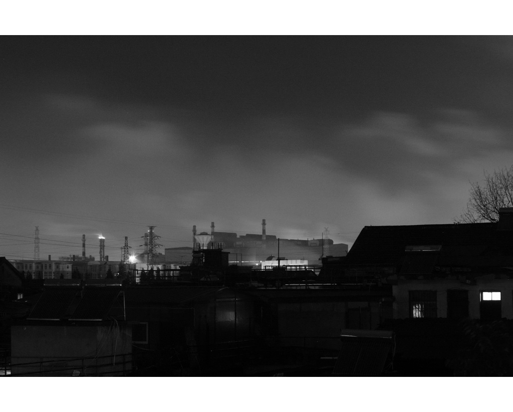 Ƭ 109-1024.jpg